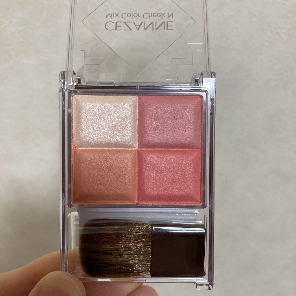 ミックスカラーチークN/CEZANNE/パウダーチークを使ったクチコミ（2枚目）