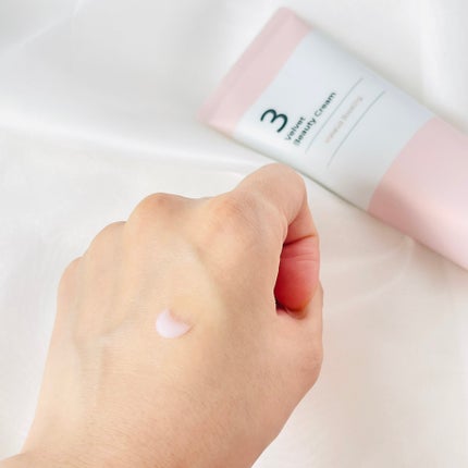 3番 シルクビューティークリーム/numbuzin/フェイスクリームを使ったクチコミ(2枚目)