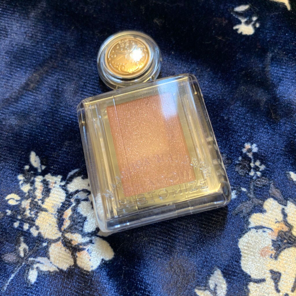 シャドーカスタマイズ/MAJOLICA MAJORCA/単色アイシャドウを使ったクチコミ(1枚目)