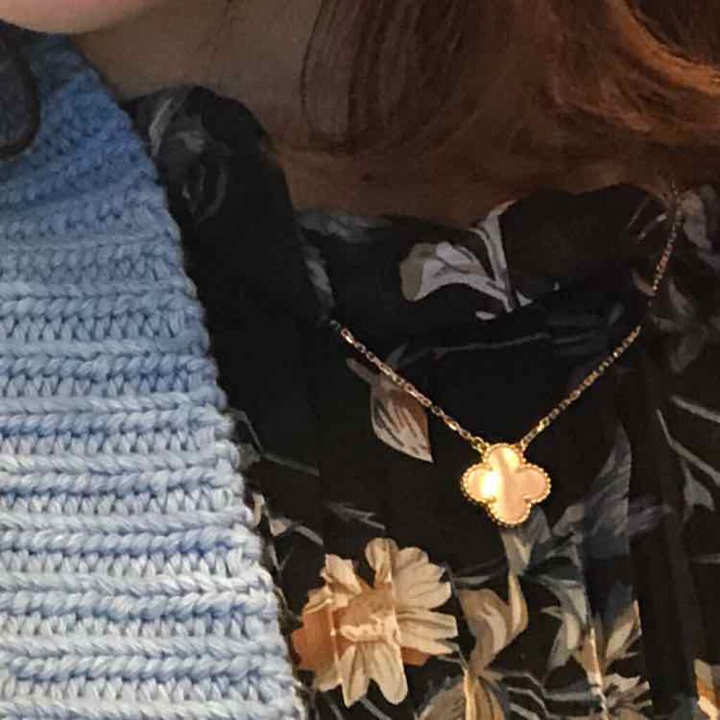 恐竜ちゃん🍊イエベ春🍊正直レビュー on LIPS 「一生モノの宝物💎ずっと欲しかったけど、服装に似合わないと思って..」(4枚目)