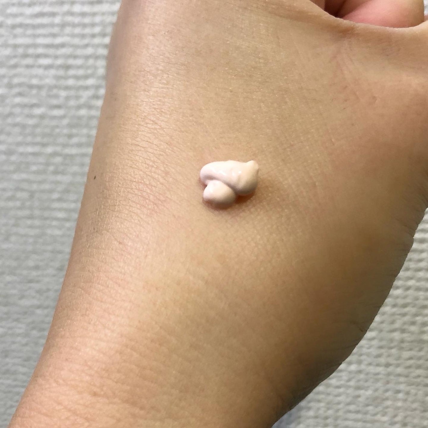 ブラックスネイルグルタチオントーンアップサン/Dr.G/日焼け止めクリームを使ったクチコミ(3枚目)