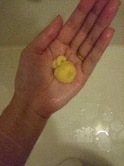 &honey &honey Creamy EXダメージリペアヘアパック1.5のクチコミ「購入品
ヘアカラートリートメントだけではフォローしきれない髪の傷み用に買いました。
本当は.....」(2枚目)