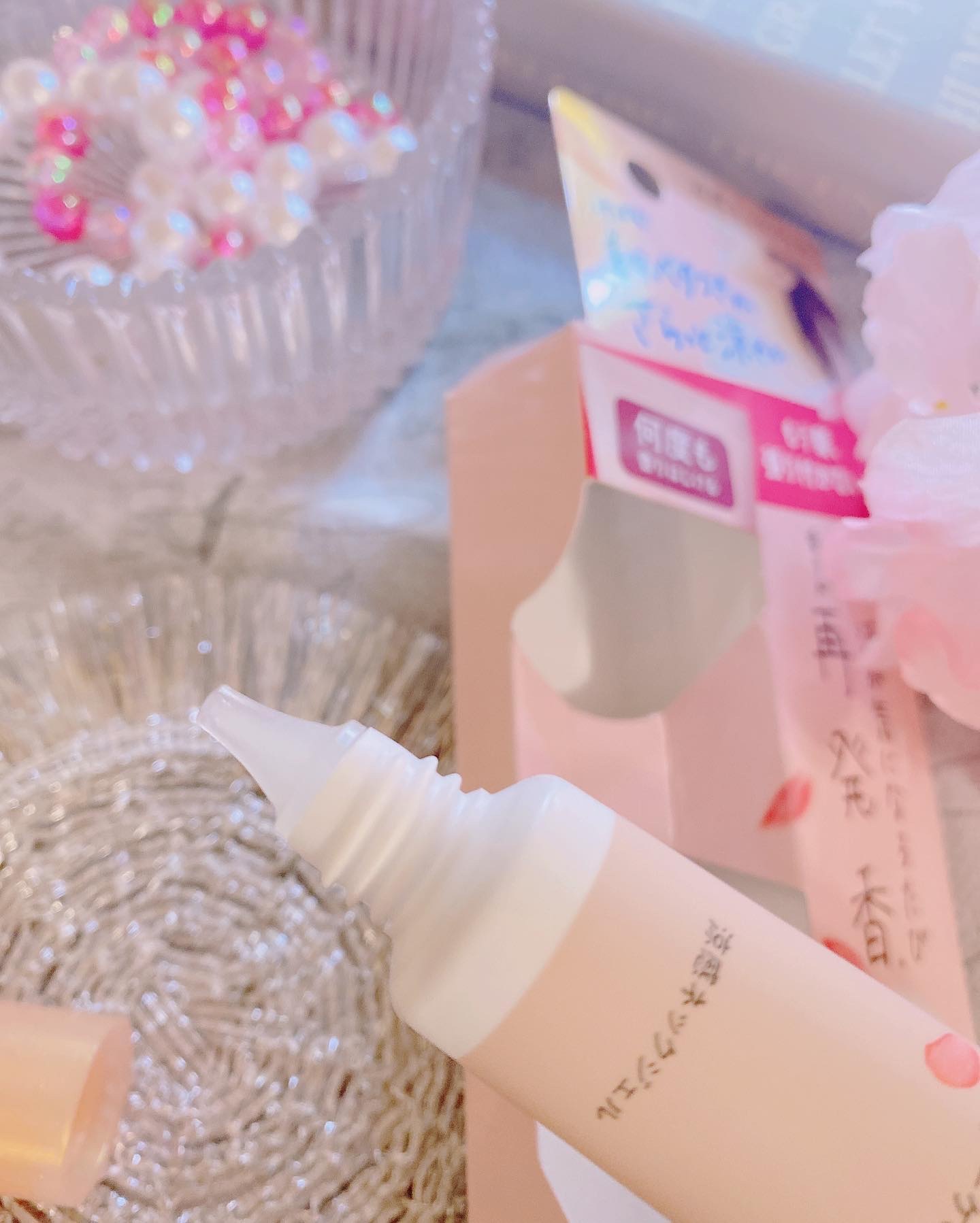 8x4 アロマスイッチ 涼感ネックジェル パリスブーケの香り/８ｘ４/デオドラント・制汗剤を使ったクチコミ（2枚目）