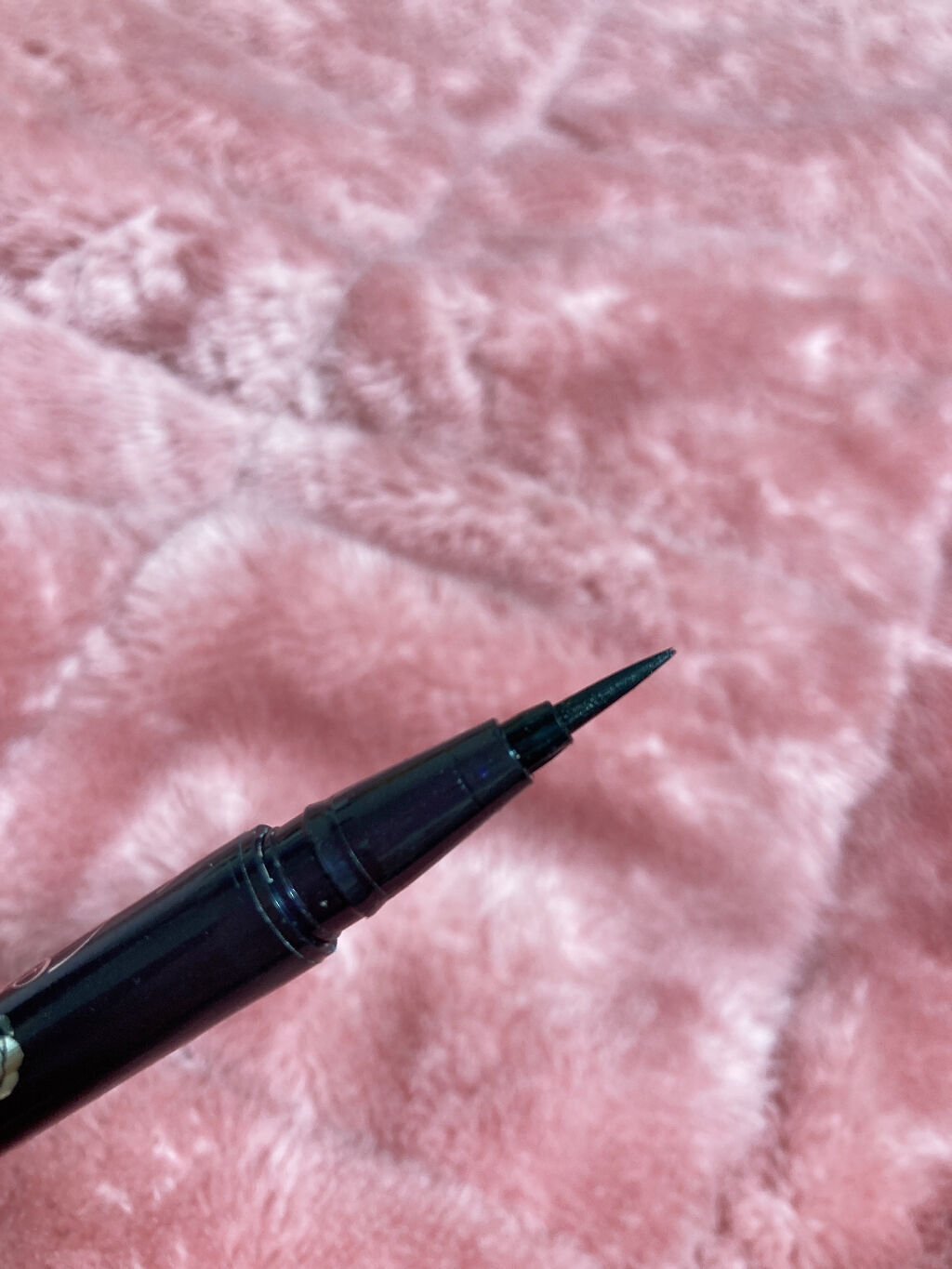 スムースリキッドアイライナー スーパーキープ 01 漆黒ブラック/ヒロインメイク/リキッドアイライナーを使ったクチコミ（2枚目）