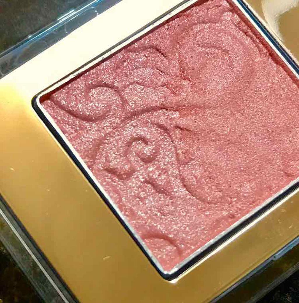 AQ MW シングル アイシャドウ/DECORTÉ/単色アイシャドウを使ったクチコミ（2枚目）