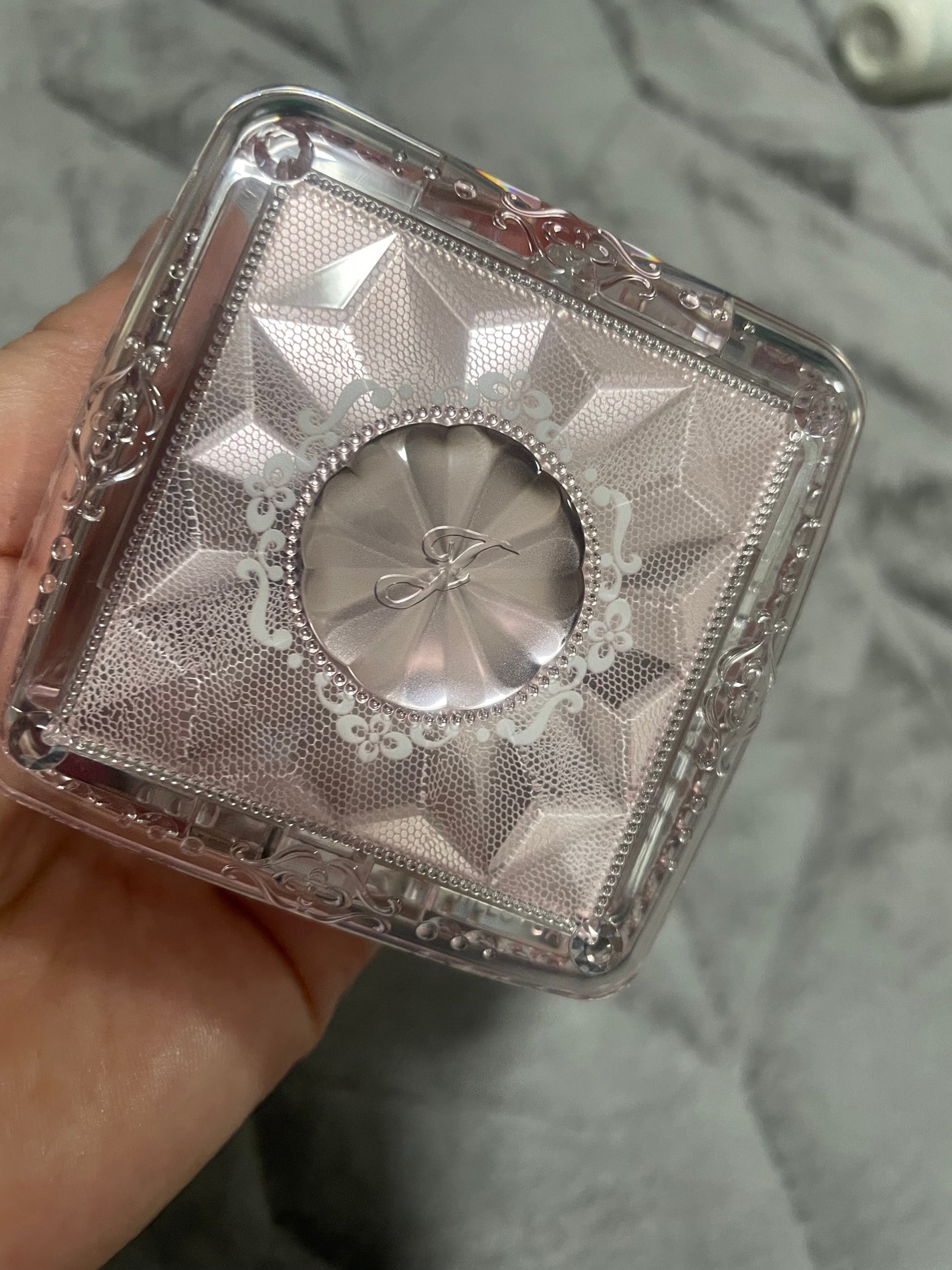 ジルスチュアート イルミネイティング セラムプライマー/JILL STUART/化粧下地を使ったクチコミ(3枚目)