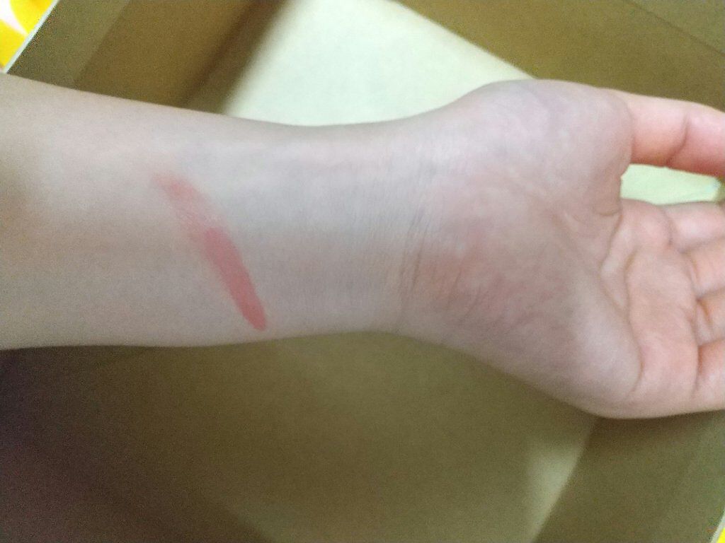 ジューシーラスティングティント/rom&nd/リップティントを使ったクチコミ(3枚目)