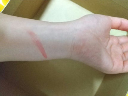 ジューシーラスティングティント/rom&nd/リップティントを使ったクチコミ(3枚目)