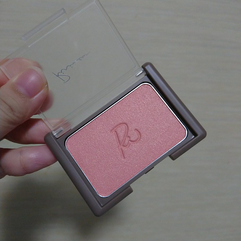 ヴェールグロウチーク 03 シェルピンク/Ririmew/パウダーチークを使ったクチコミ（1枚目）