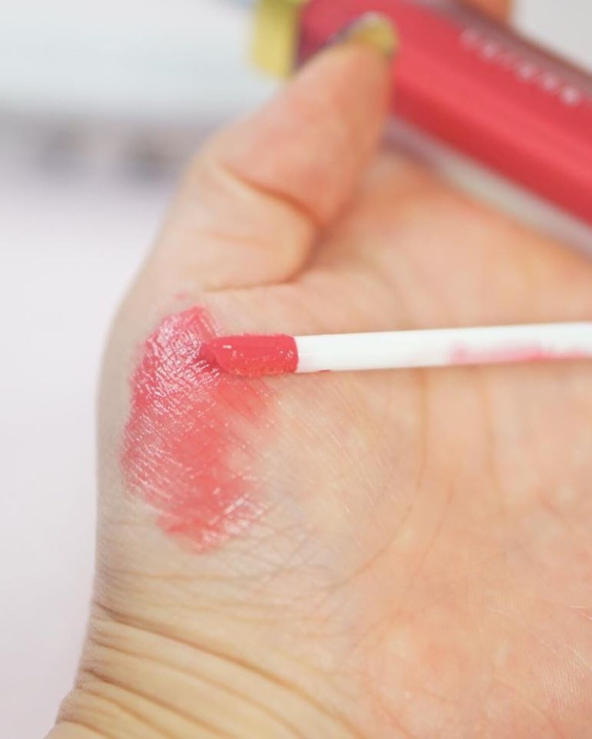 トーン ペタル エッセンス カラー バター/to/one/リップグロスを使ったクチコミ(8枚目)