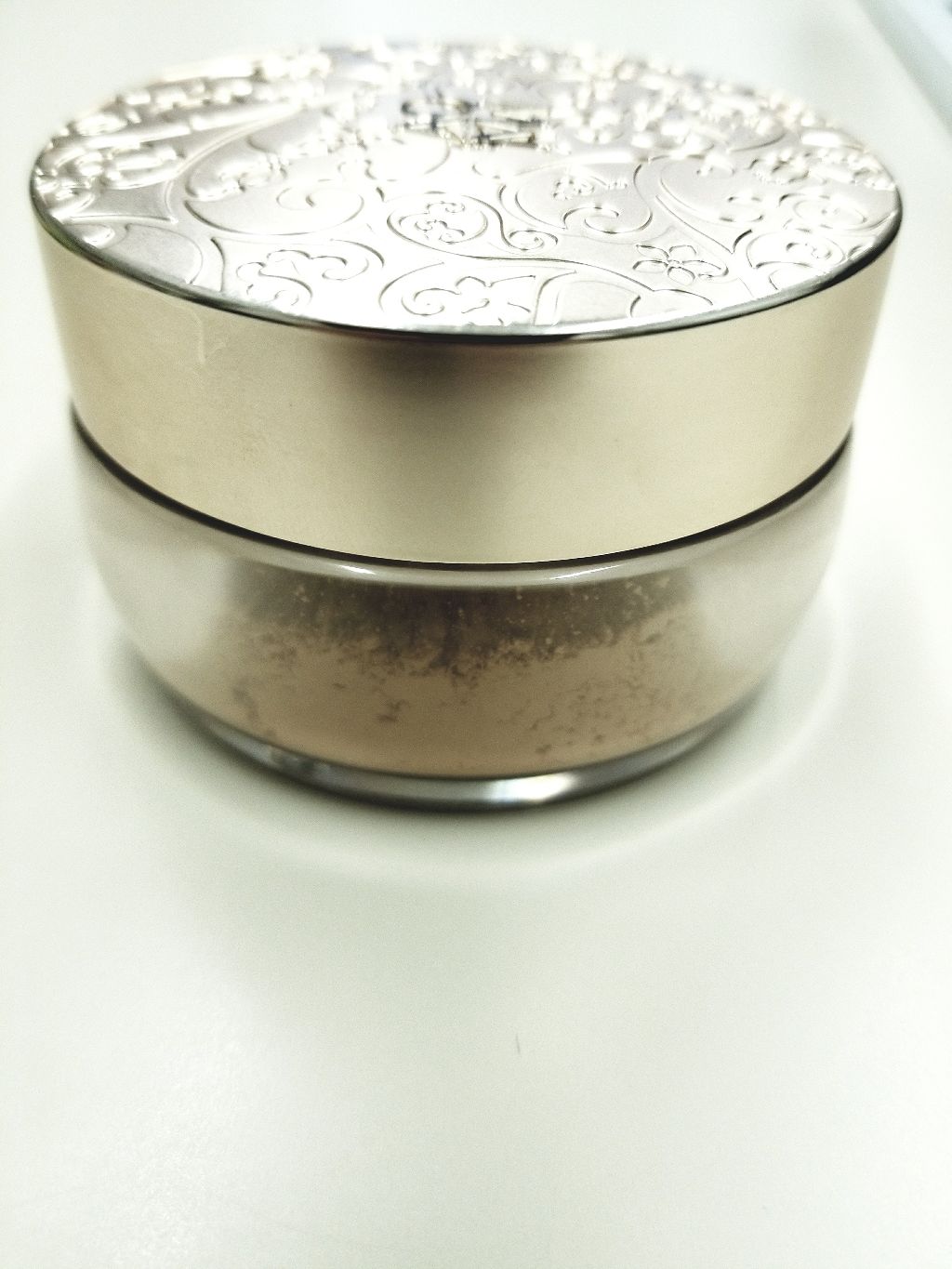 AQ MW フェイスパウダー/DECORTÉ/ルースパウダーを使ったクチコミ(1枚目)