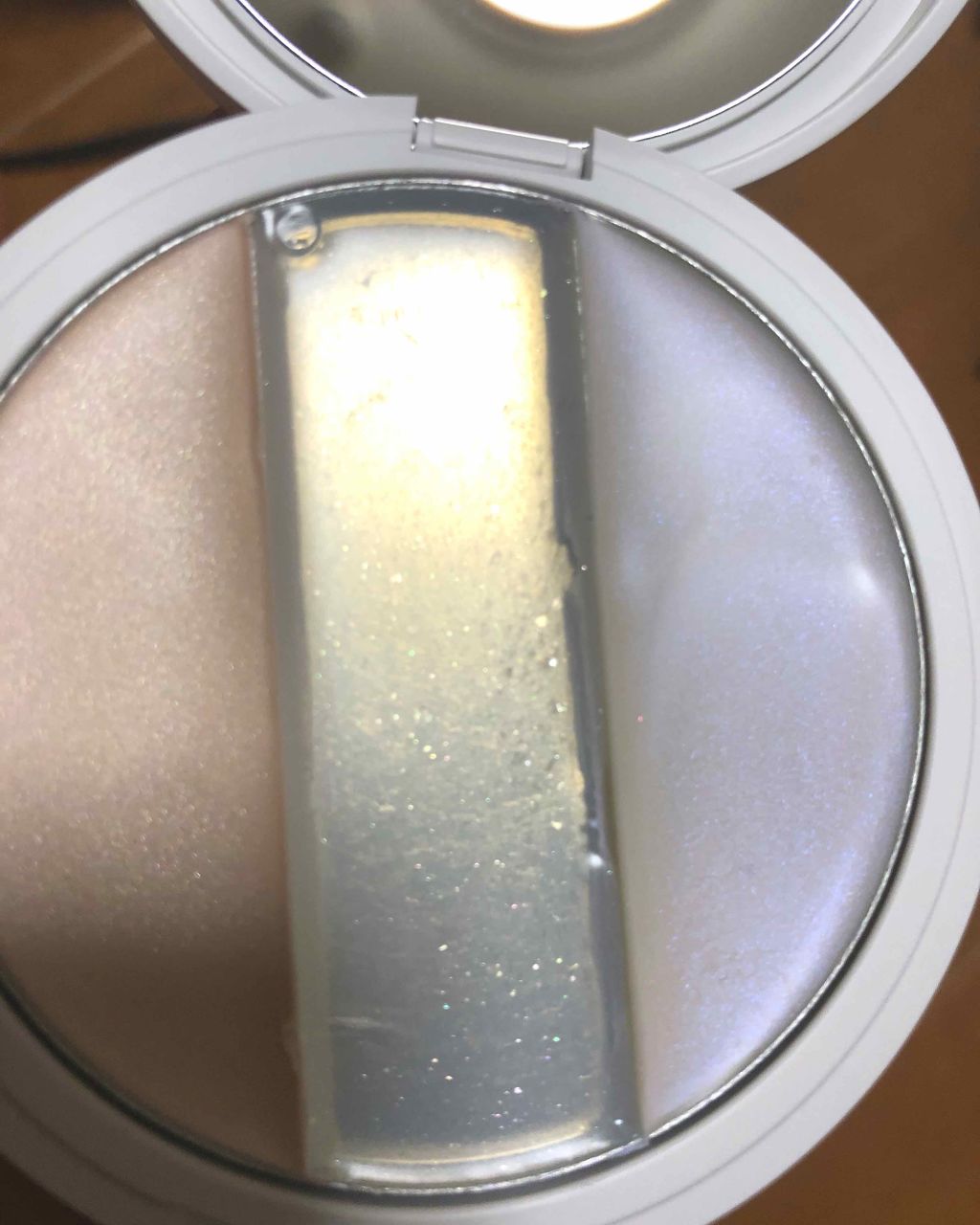 アートクラス バイ ロダン ルミネージュ バーニッシュ/too cool for school/プレストパウダーを使ったクチコミ（1枚目）