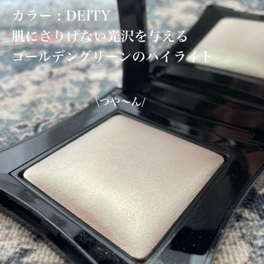 Illamasqua beyond powderのクチコミ「.
♡イラマスカ
ビヨンドパウダー 
カラー : DEITY

୨ෆ୧┈┈┈┈┈┈┈┈┈┈┈┈.....」（2枚目）