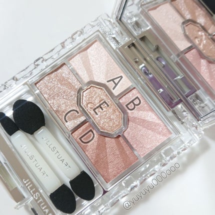 リボンクチュール アイズ/JILL STUART/アイシャドウパレットを使ったクチコミ(2枚目)