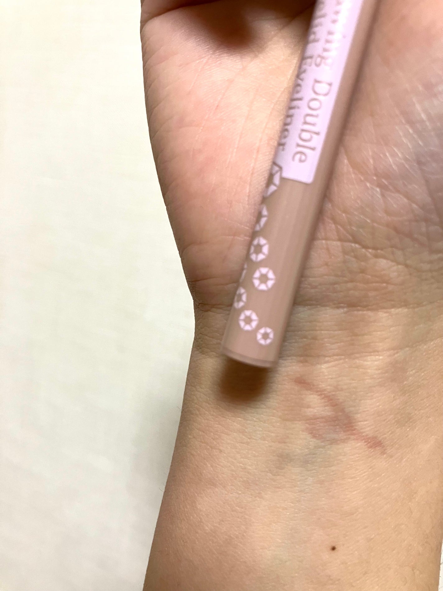 描くふたえアイライナー/CEZANNE/リキッドアイライナーを使ったクチコミ(2枚目)