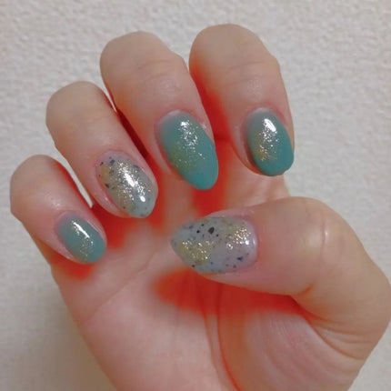 まっつん on LIPS 「NEWネイル💅DAISOの新しいやつ♥️このオリーブグレー?め..」(4枚目)