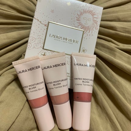 グロウ アンド ゴー フォース ティンティド モイスチャライザー ブラッシュ コレクション /ローラ メルシエ/メイクアップキットを使ったクチコミ(2枚目)