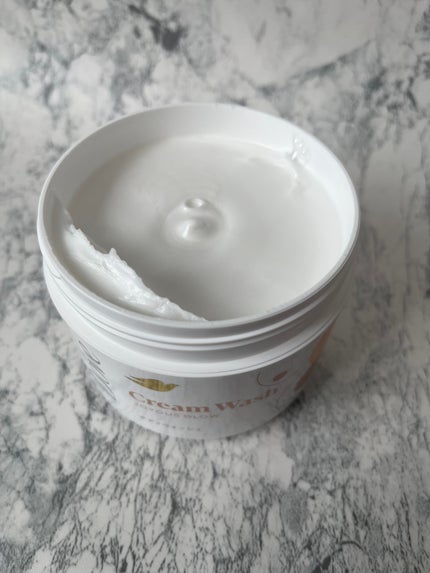 ダヴ クリームボディウォッシュ ジョイアスグロウ/ダヴ/ボディソープを使ったクチコミ(2枚目)