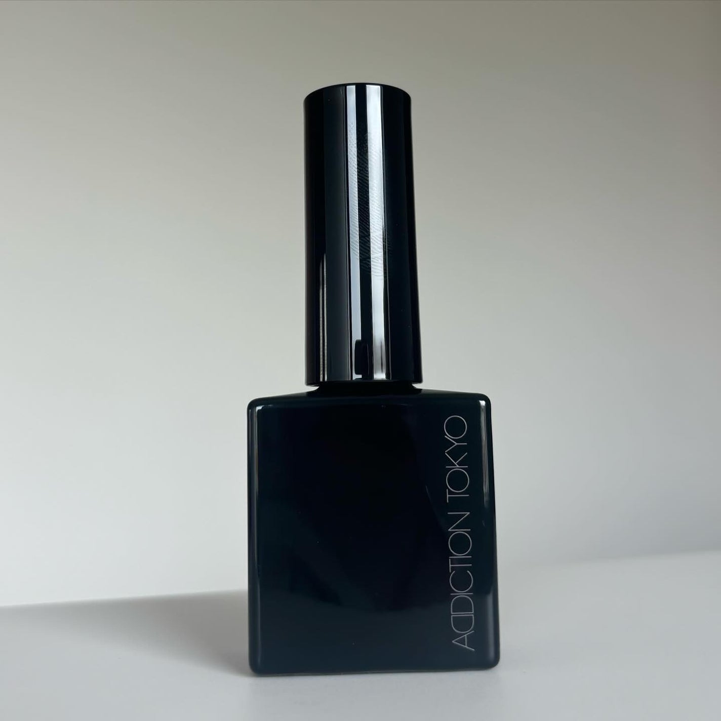 アディクション UV リアクティブ トップコート/ADDICTION/ネイルトップコートを使ったクチコミ(4枚目)