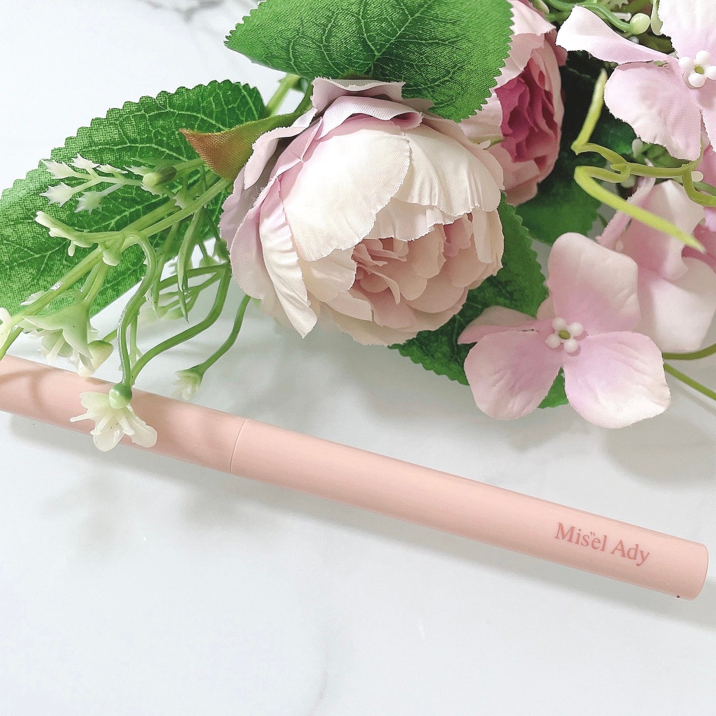 ぷっくりアイカラーペンシル/ミゼルエディ/スティックアイシャドウを使ったクチコミ(3枚目)