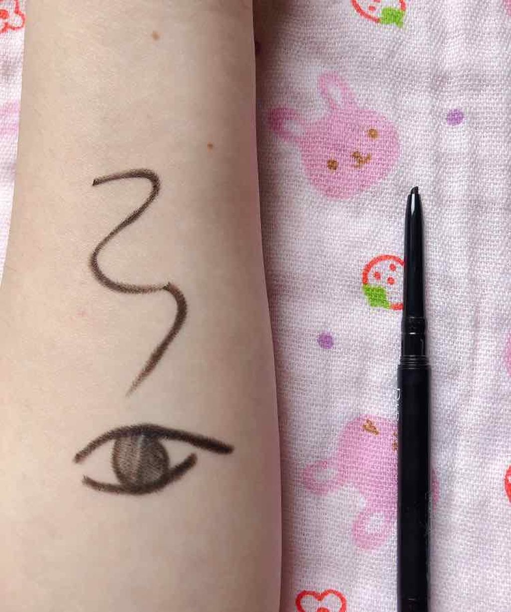 スーパーフィットジェルライナー/D-UP/ジェルアイライナーを使ったクチコミ(2枚目)