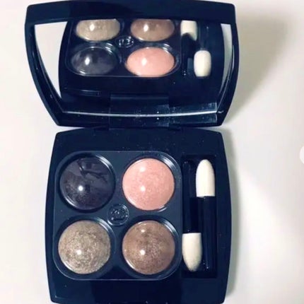 レ キャトル オンブル/CHANEL/アイシャドウパレットを使ったクチコミ(1枚目)