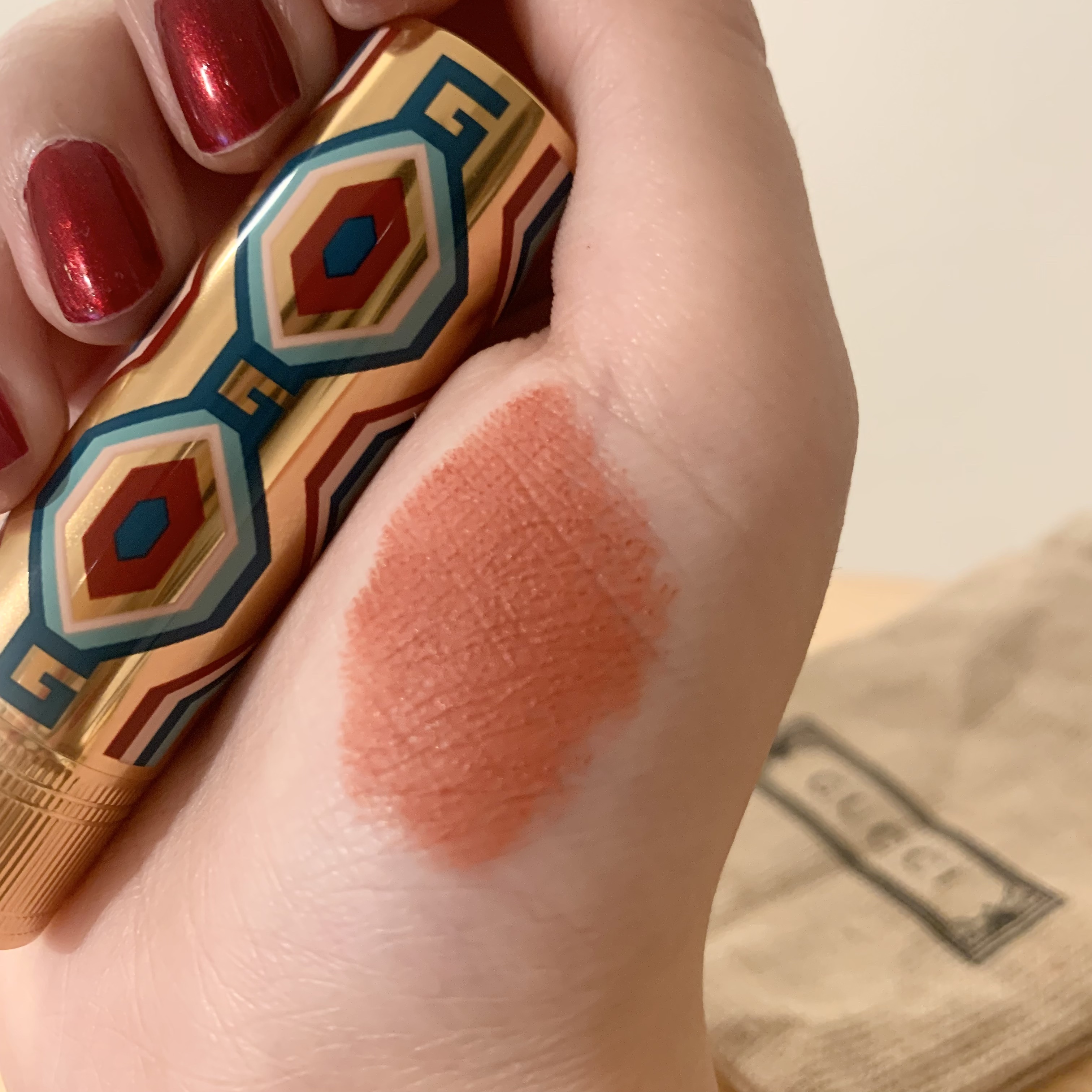 グッチ ルージュ ア レーヴル マット/GUCCI beauty/口紅を使ったクチコミ（2枚目）