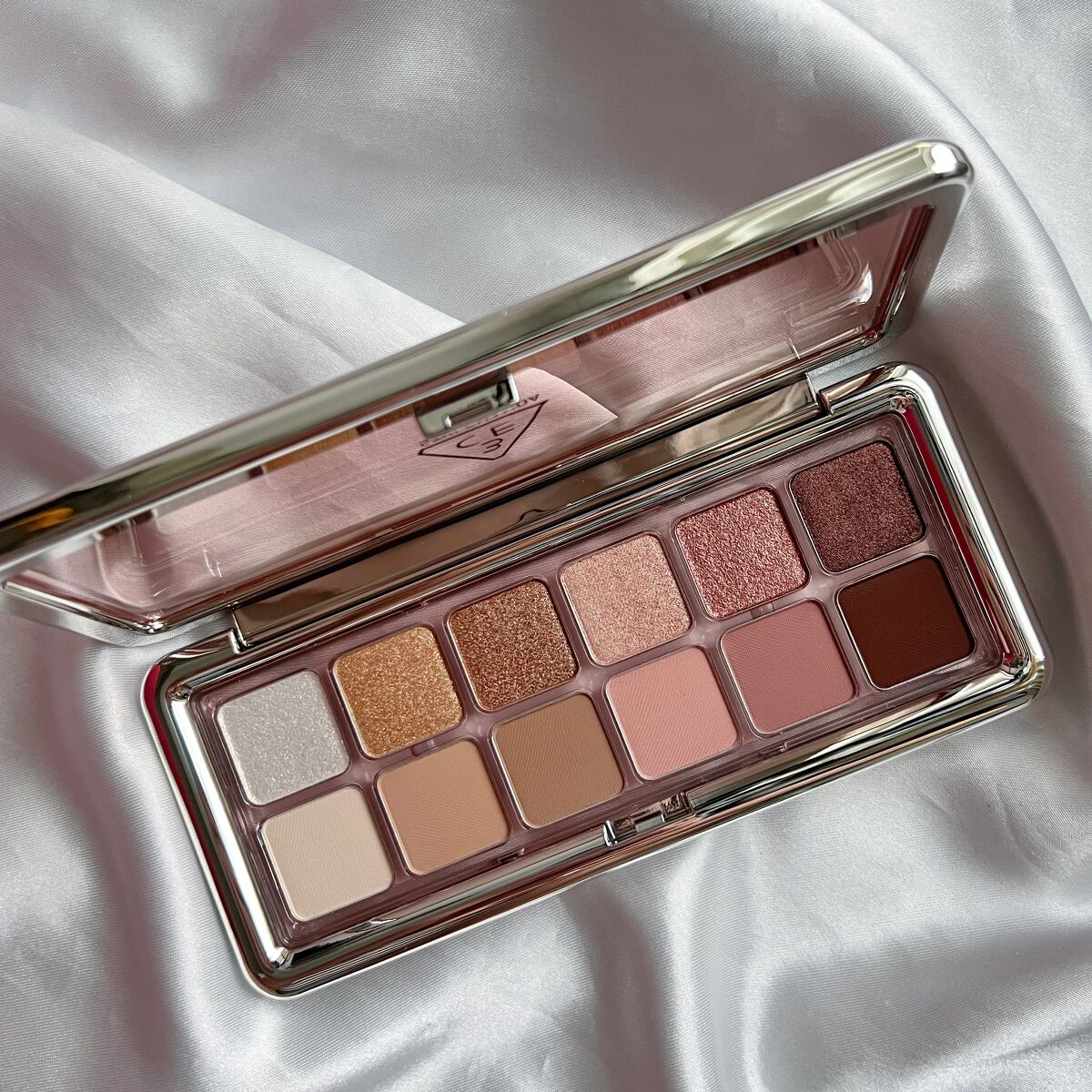 3CE ニューテイク アイシャドウパレット/3CE/アイシャドウパレットを使ったクチコミ(4枚目)