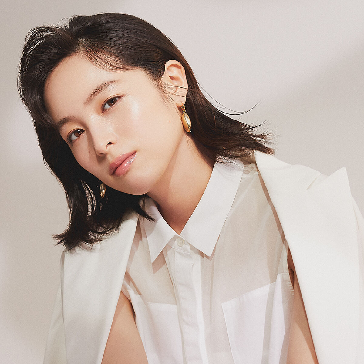 ふんわりカバーしながら自然なつやまで。マキアージュのムース生まれのパウダリー（1枚目）