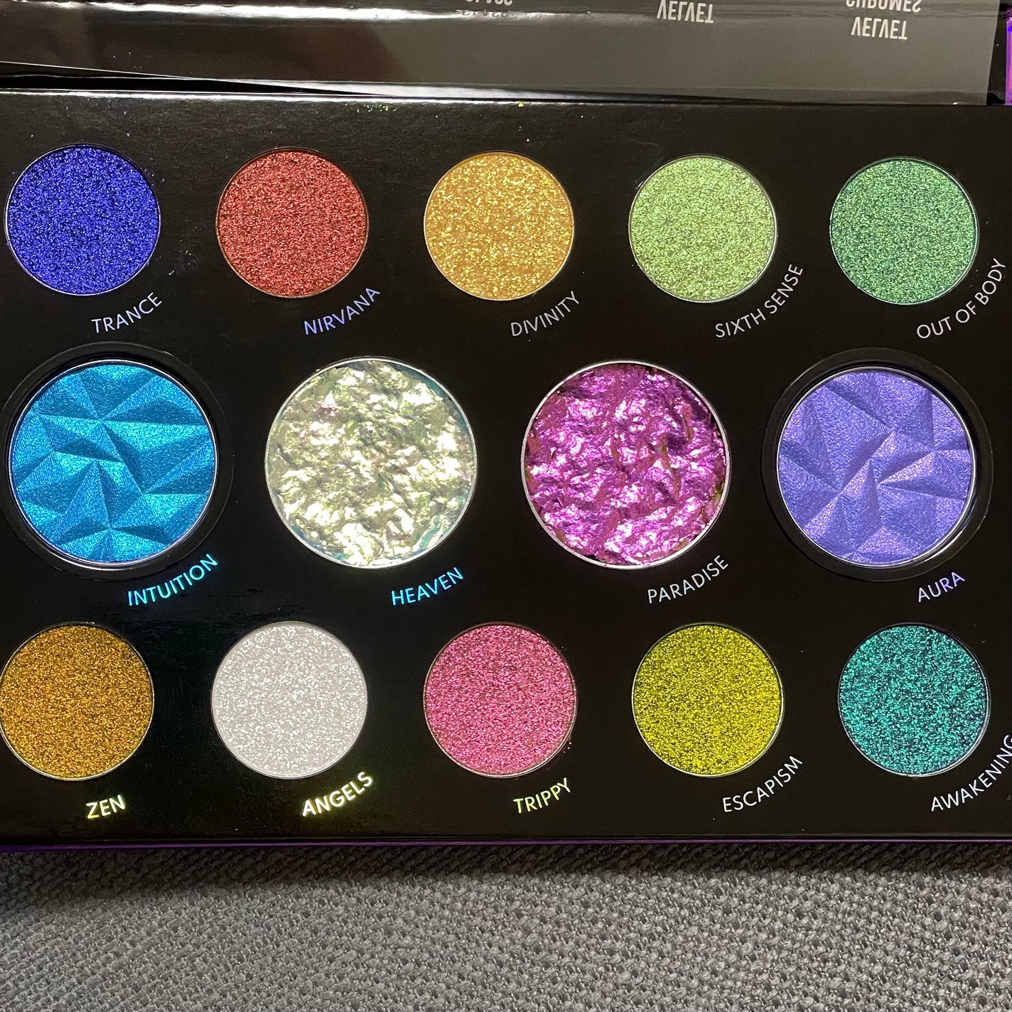 Creme Gel Liner/ColourPop/ペンシルアイライナーを使ったクチコミ(5枚目)