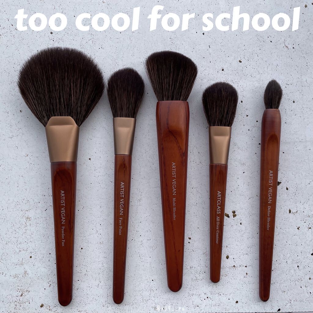 アーティスト ヴィーガンブラシ/too cool for school/メイクブラシを使ったクチコミ（1枚目）