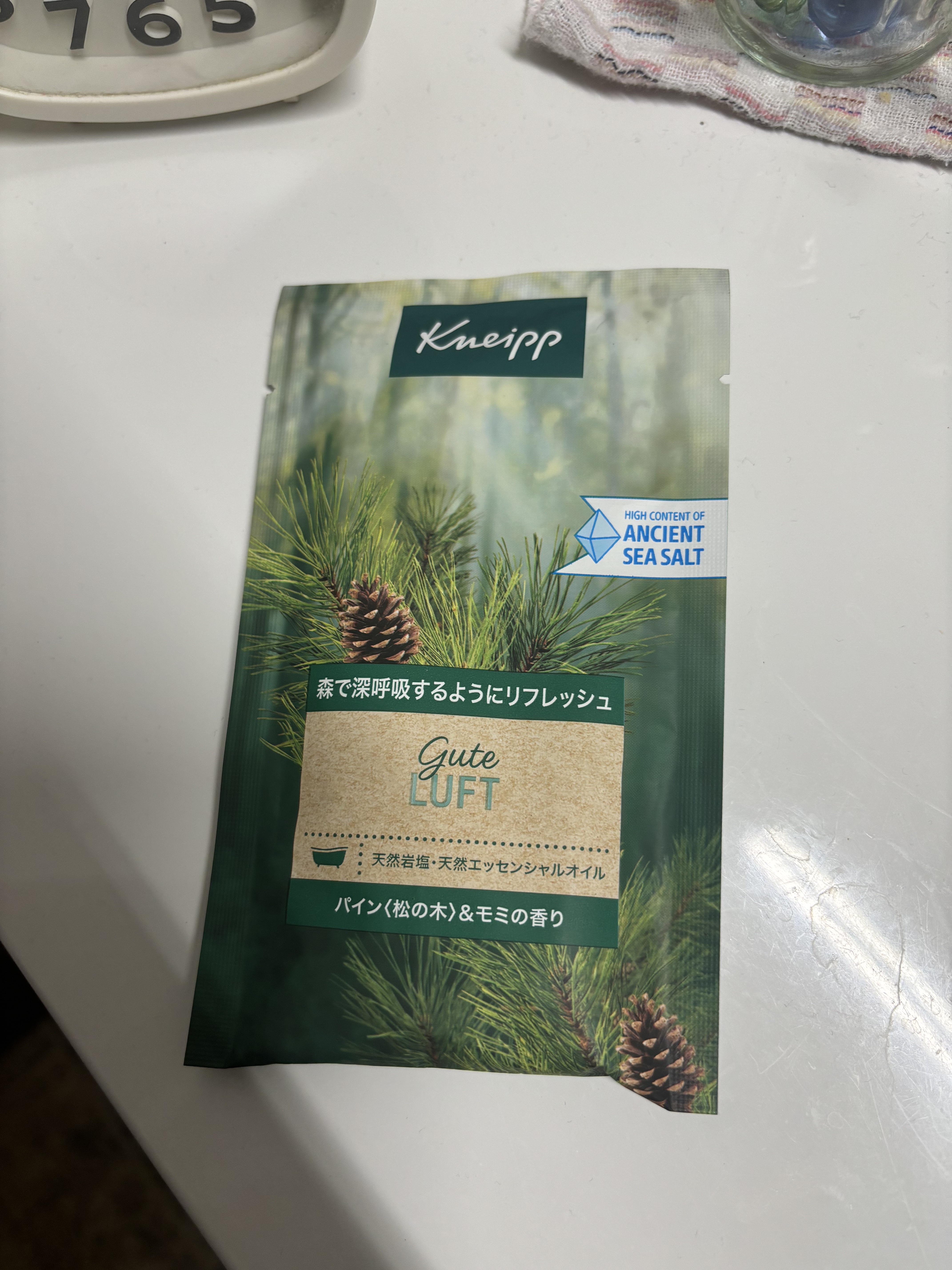 クナイプ グーテルフト バスソルト パイン<松の木>&モミの香り 50g/クナイプ/無機塩系入浴剤を使ったクチコミ（1枚目）