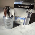 Neutrogena ラピッドリンクルリペア　レチノールオイル