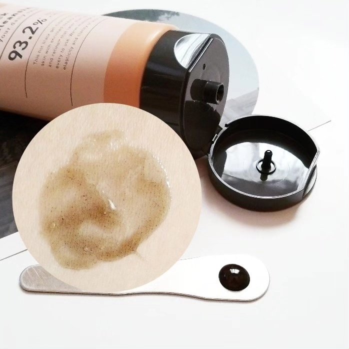 ホットブラックジェルクレンジング/.akaran/クレンジングジェルを使ったクチコミ（3枚目）