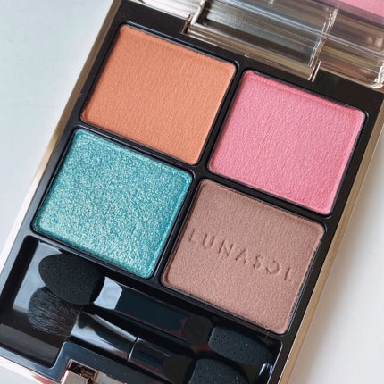 アイカラーレーション/LUNASOL/アイシャドウパレットを使ったクチコミ(3枚目)