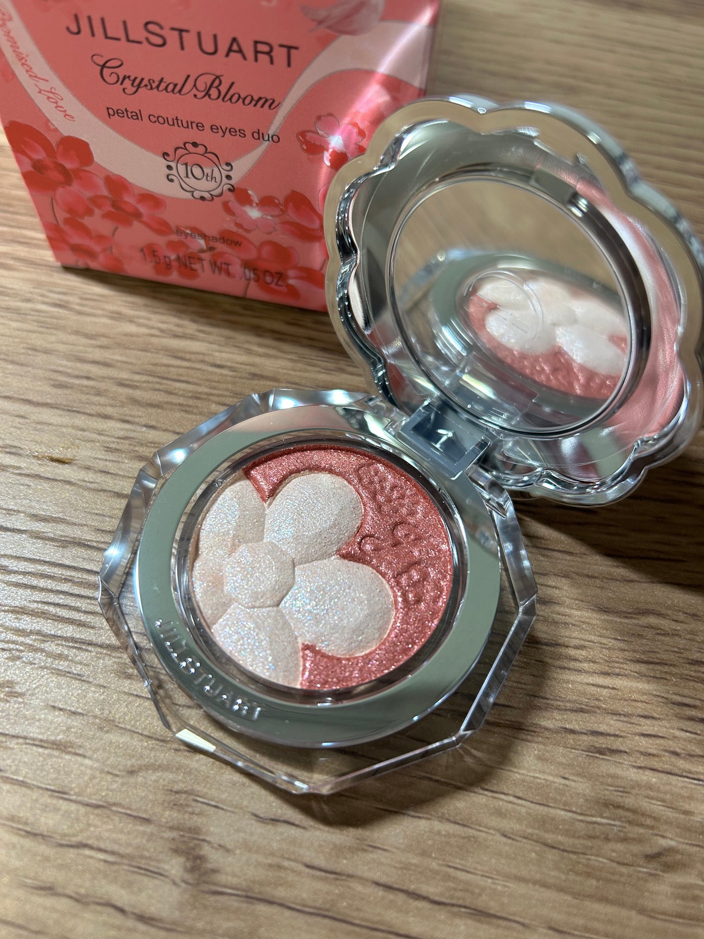 ジルスチュアート クリスタルブルーム ペタルクチュールアイズ デュオ/JILL STUART/アイシャドウパレットを使ったクチコミ(1枚目)