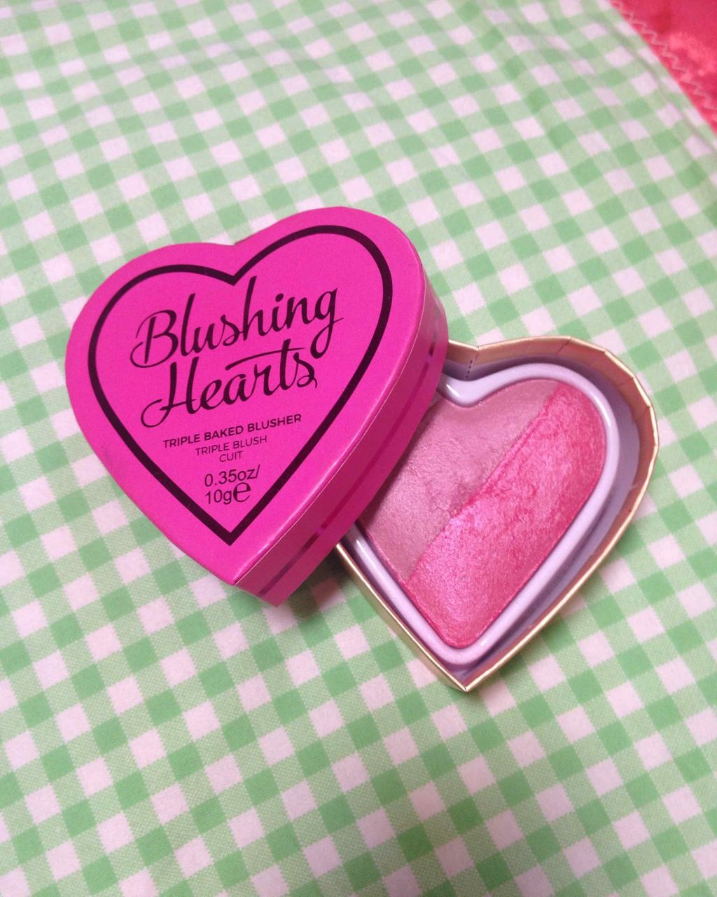 ブラッシング ハート/MAKEUP REVOLUTION/パウダーチークを使ったクチコミ(1枚目)
