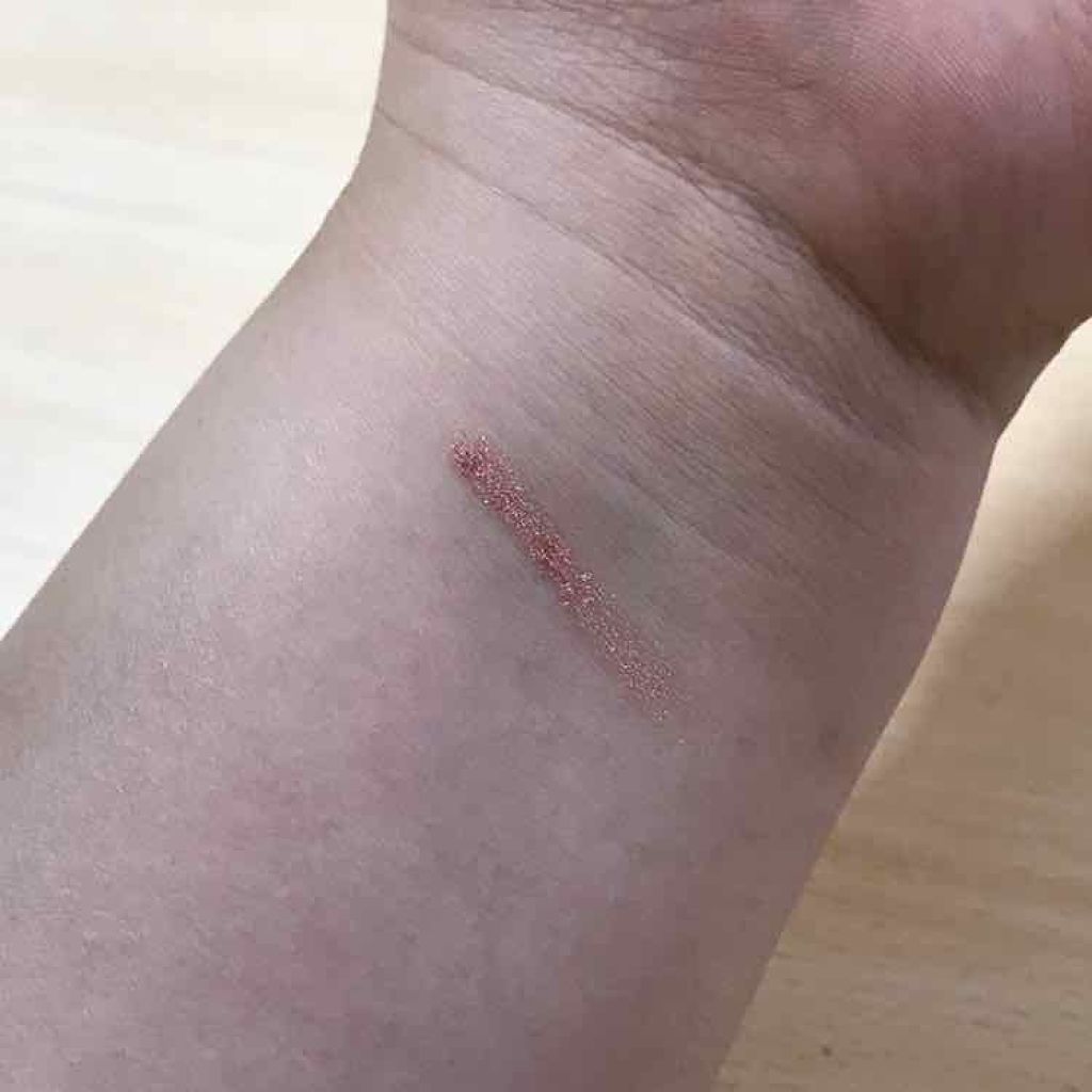 チップオン アイカラー/ettusais/リキッドアイシャドウを使ったクチコミ(3枚目)