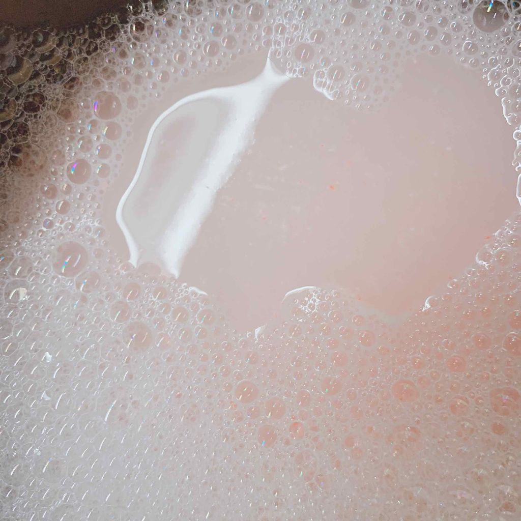 贅沢泡とろ 入浴料 ジュエリーローズの香り/お湯物語/保湿系入浴剤を使ったクチコミ（3枚目）