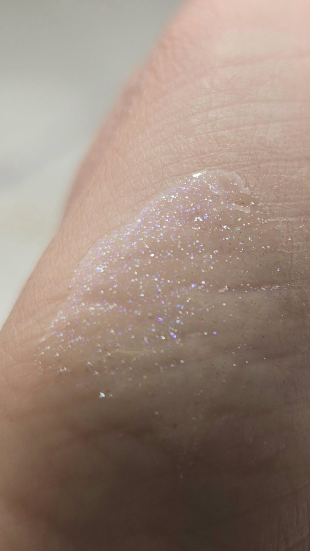 ちゅるるんグロス/b idol/リップグロスを使ったクチコミ（2枚目）