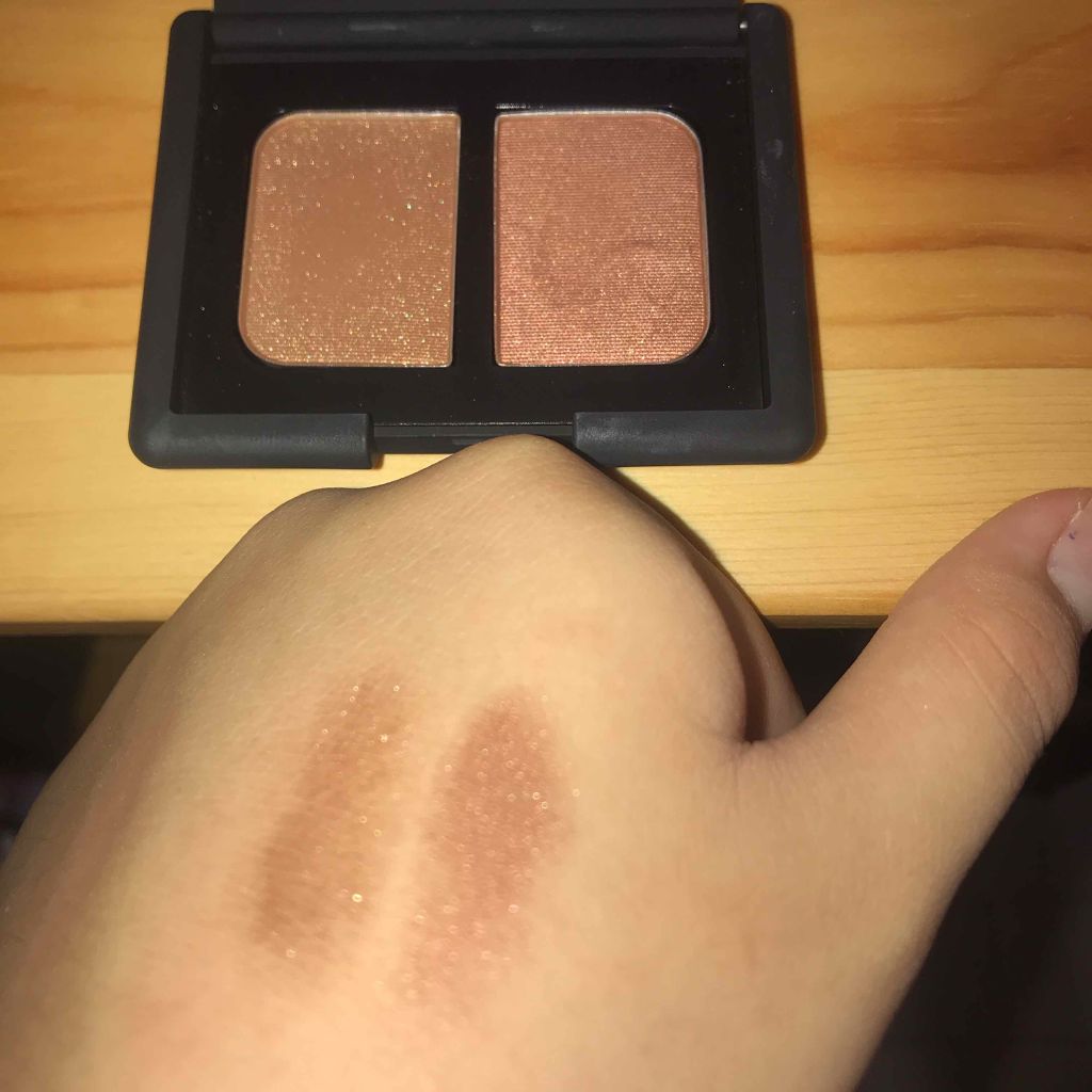 デュオアイシャドー/NARS/アイシャドウパレットを使ったクチコミ(2枚目)
