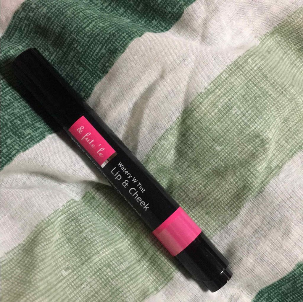 ウォータリー Wティント リップ&チーク ピンクフラミンゴ/&fute'le/口紅を使ったクチコミ（1枚目）
