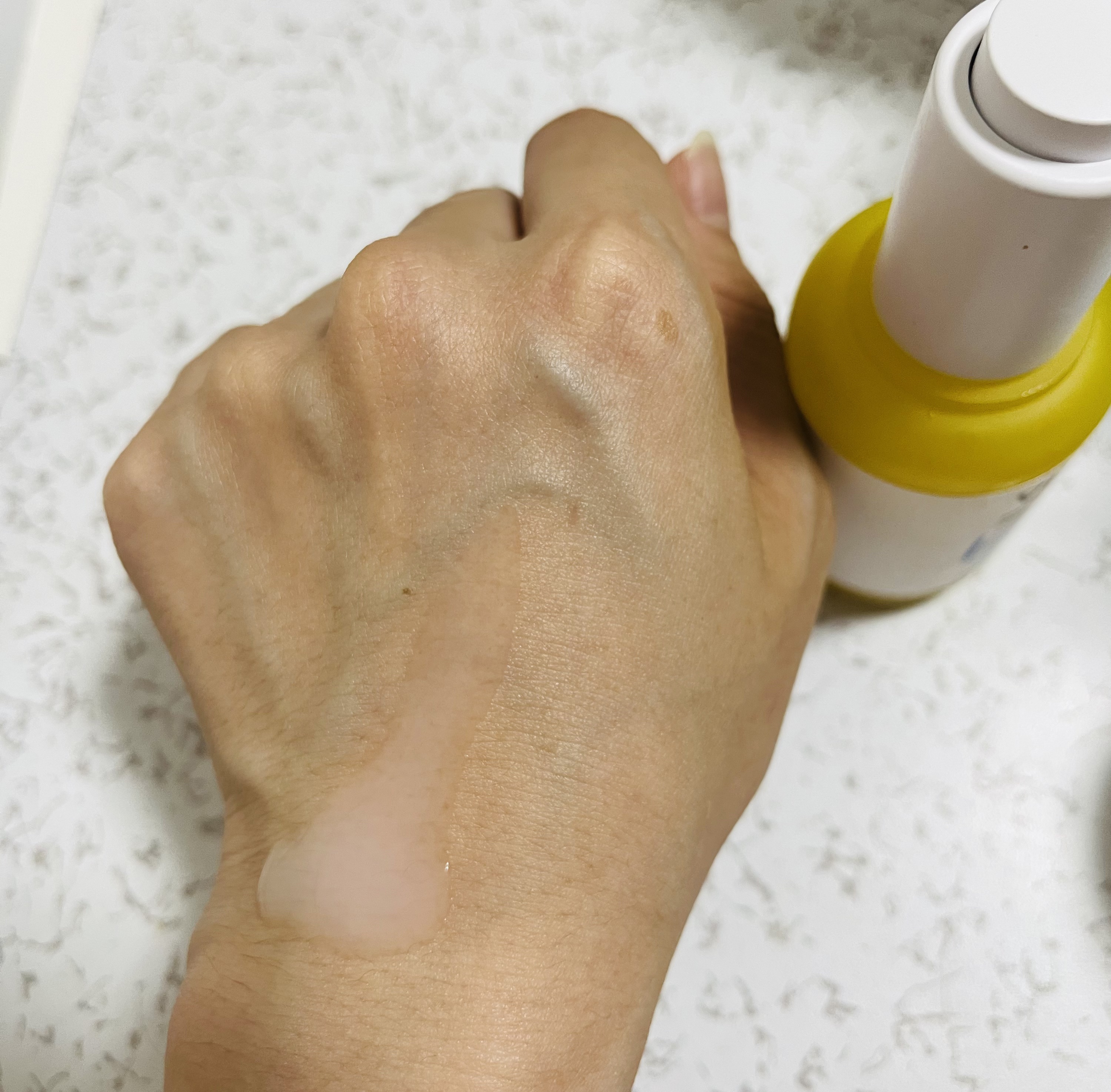  ビタプル リペア エッセンスローション/VITAPURU/化粧水を使ったクチコミ（2枚目）