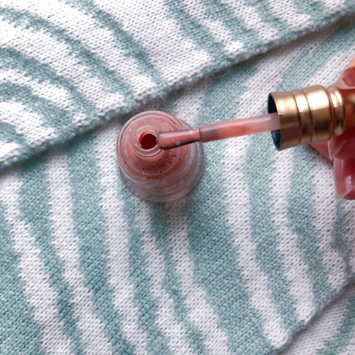 ブルースカイネイル/VCND/マニキュアを使ったクチコミ（2枚目）