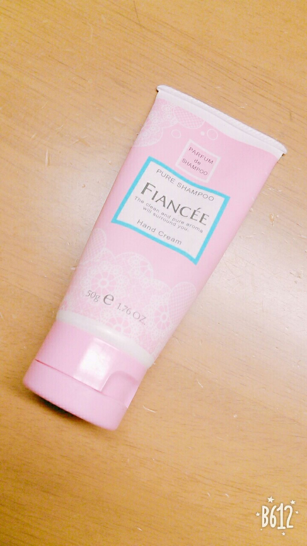 ハンドクリーム ピュアシャンプーの香り/フィアンセ/ハンドクリームを使ったクチコミ(1枚目)