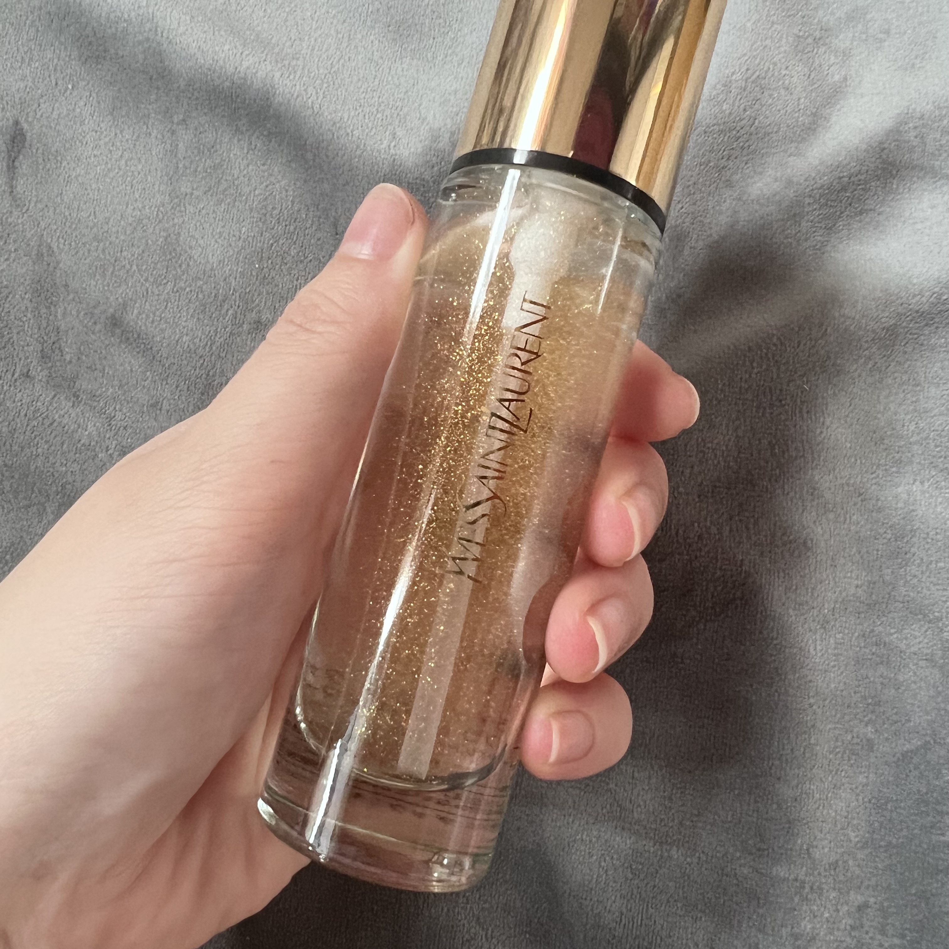 ラディアント タッチ ブラープライマー/YVES SAINT LAURENT BEAUTE/化粧下地を使ったクチコミ（2枚目）