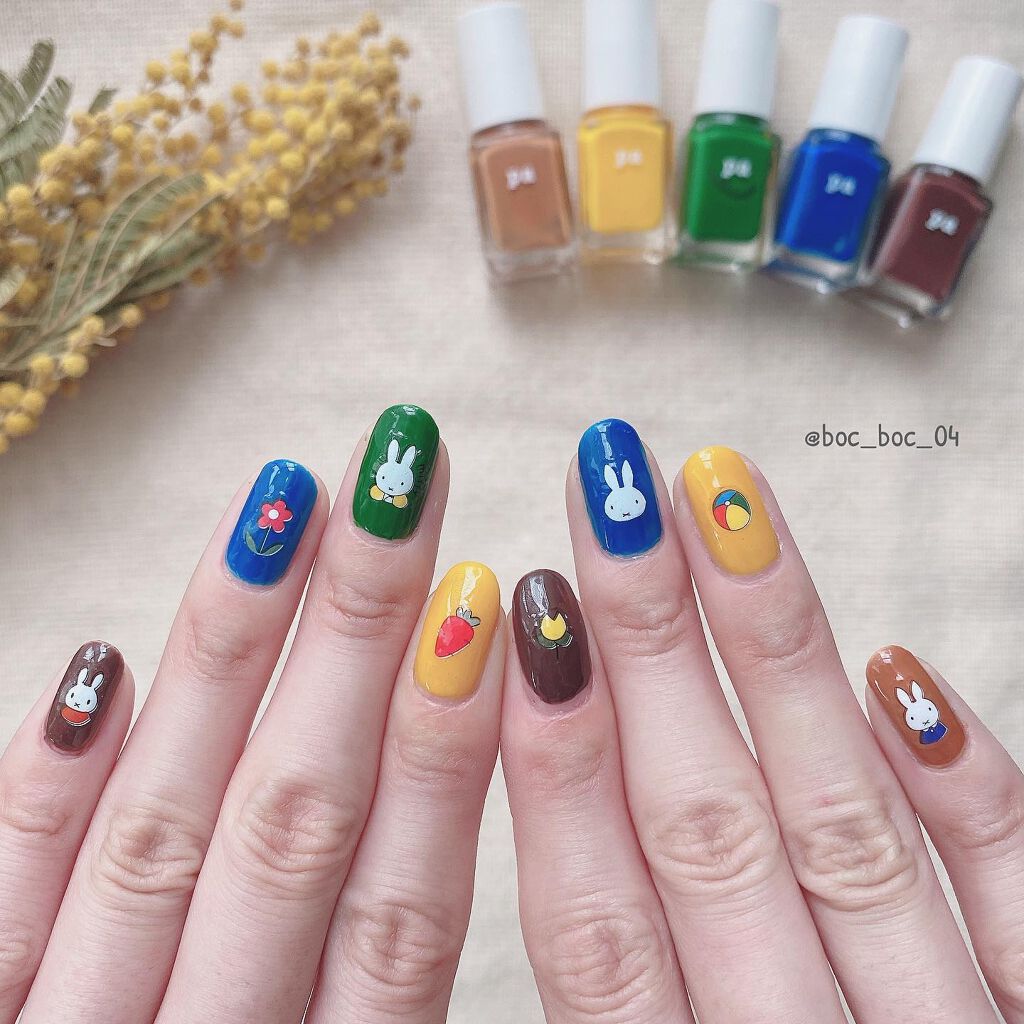 haru on LIPS 「'ずっとやりたかったmiffy🐰手描きは無理なのでシールで𓂃◌..」(1枚目)