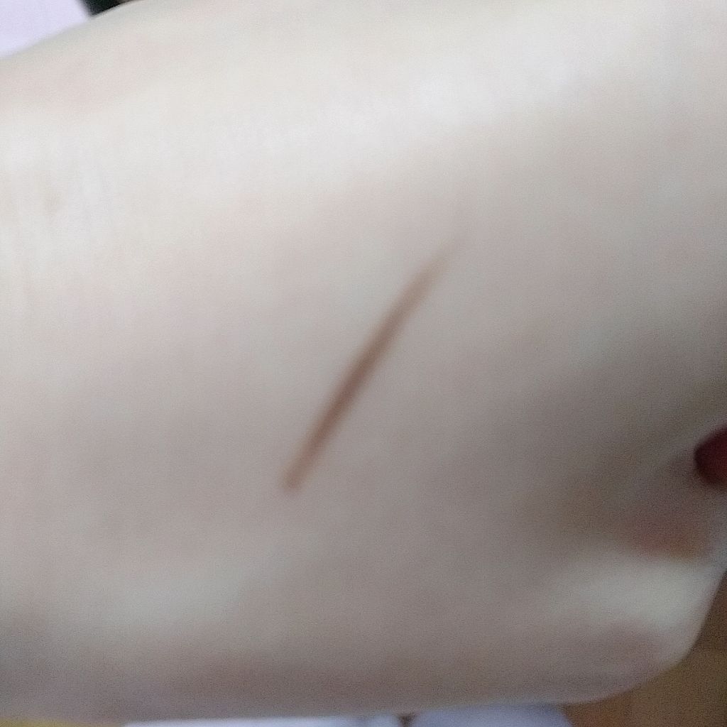 「密着アイライナー」クリームペンシル/デジャヴュ/ペンシルアイライナーを使ったクチコミ(2枚目)