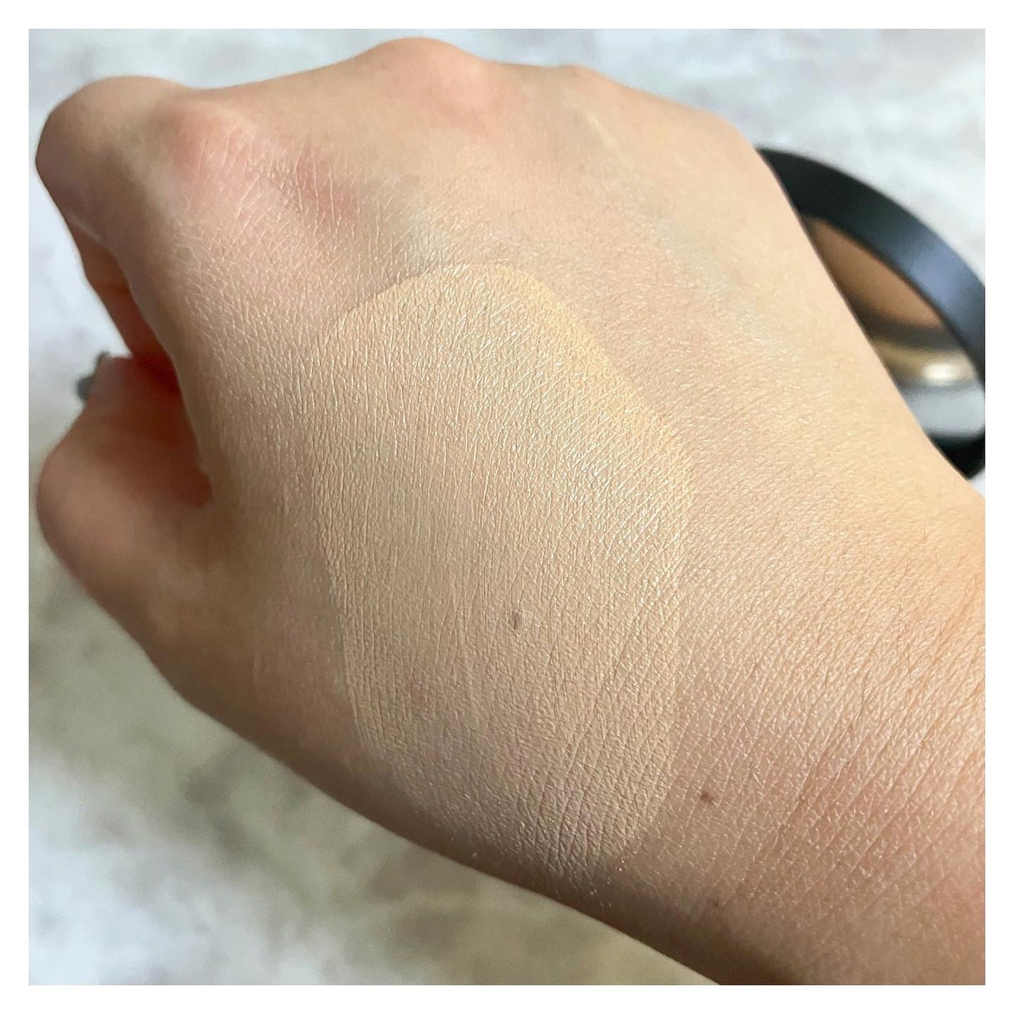 オリジナル ピュア セラム カバーアップ クッション/bareMinerals/クッションファンデーションを使ったクチコミ(8枚目)