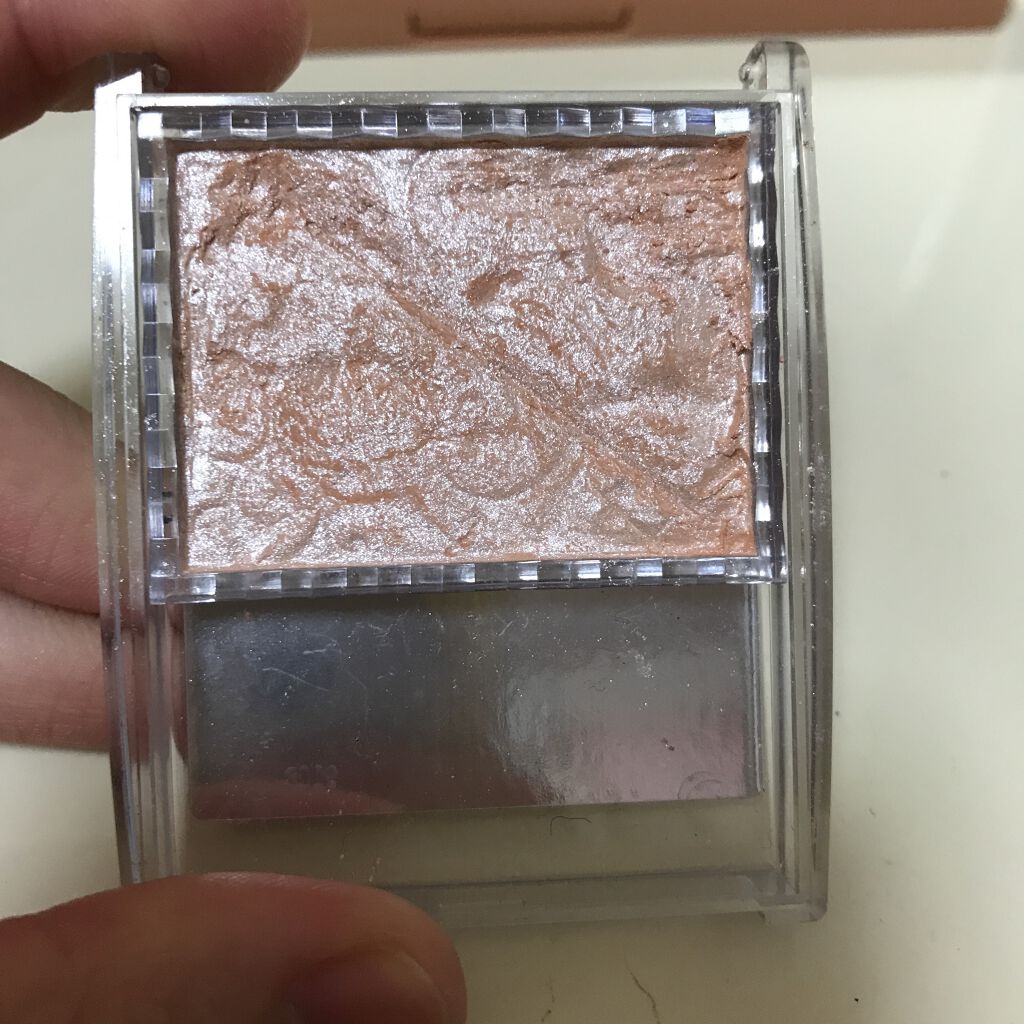 パールグロウハイライト/CEZANNE/パウダーハイライトを使ったクチコミ（2枚目）